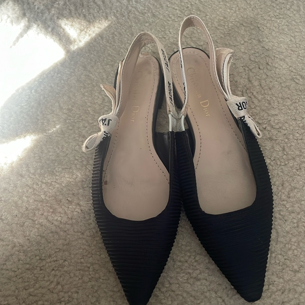 Black sling back